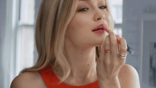 女生行李手提袋最近流行款,特别火的塑料袋包包