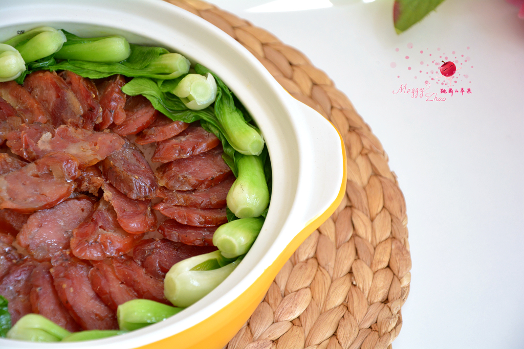 腊肠煲仔饭最正宗的做法,做腊肠煲仔饭的方法