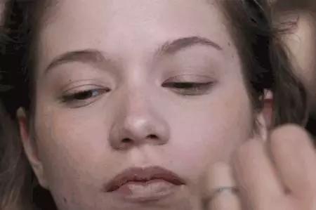 人生的第一刷蜜粉,怎样下手?