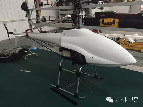 北京飞手张丰:第一次飞25B直升机时双手发抖,附赠新手指南