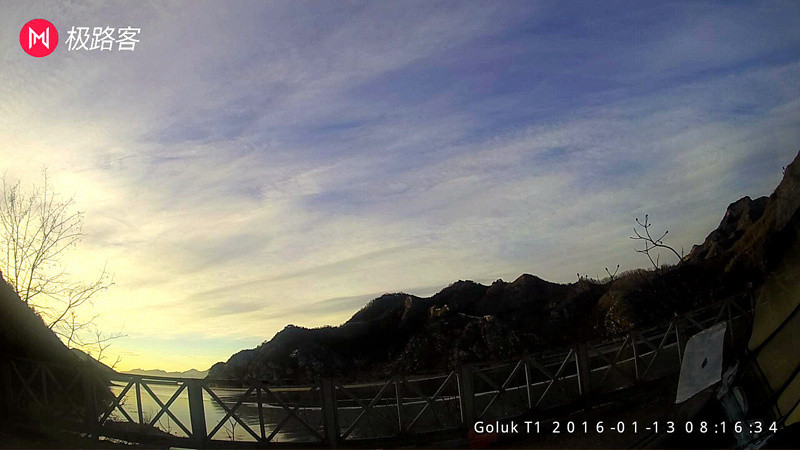 安全,畅玩兼得?极路客T1智能行车记录仪完美体验