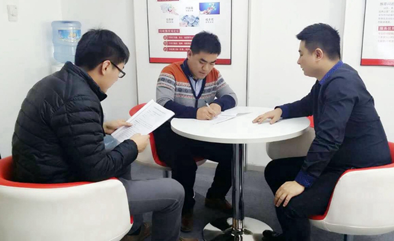 “双帅起航”——扫电猴石家庄服务站授权签约