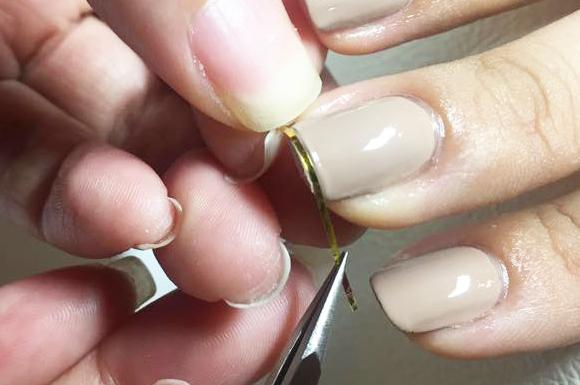 只需要一张纸怎么做美甲,只需四步的画