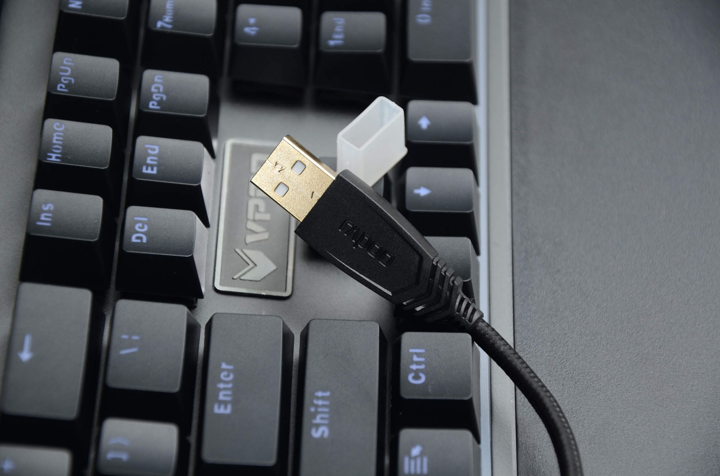 雷柏v720黑轴,雷柏v720机械键盘