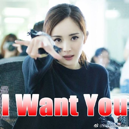 杨幂拎了个一万多块的包,杨幂背的这个包有多贵