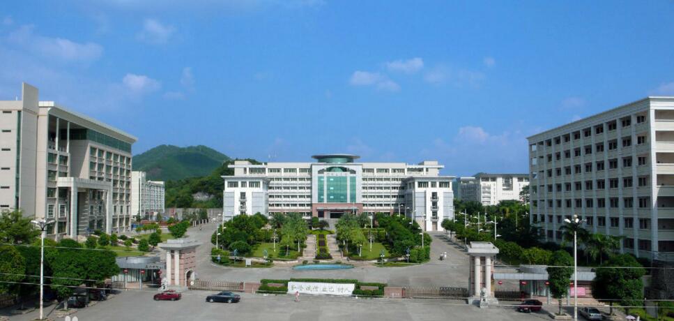 行尽天涯意未休,行尽天涯意未休的意思