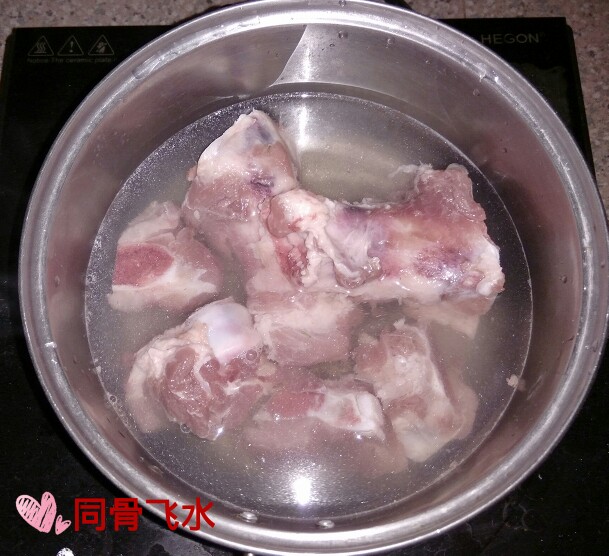 想给孩子增加体质～来一碗太子参虫草花汤吧