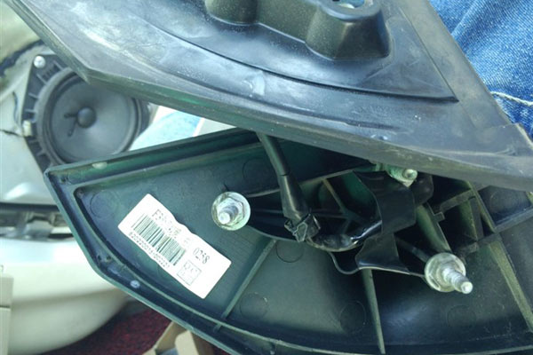 比亚迪f3怎么换后摄像头,比亚迪f3装前置摄像头