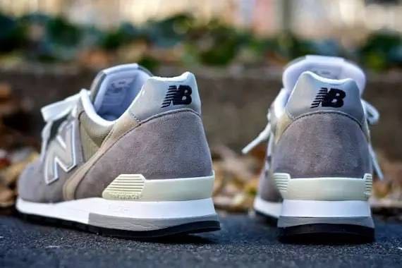 看着他,我恨不得快点从小李变成老李。