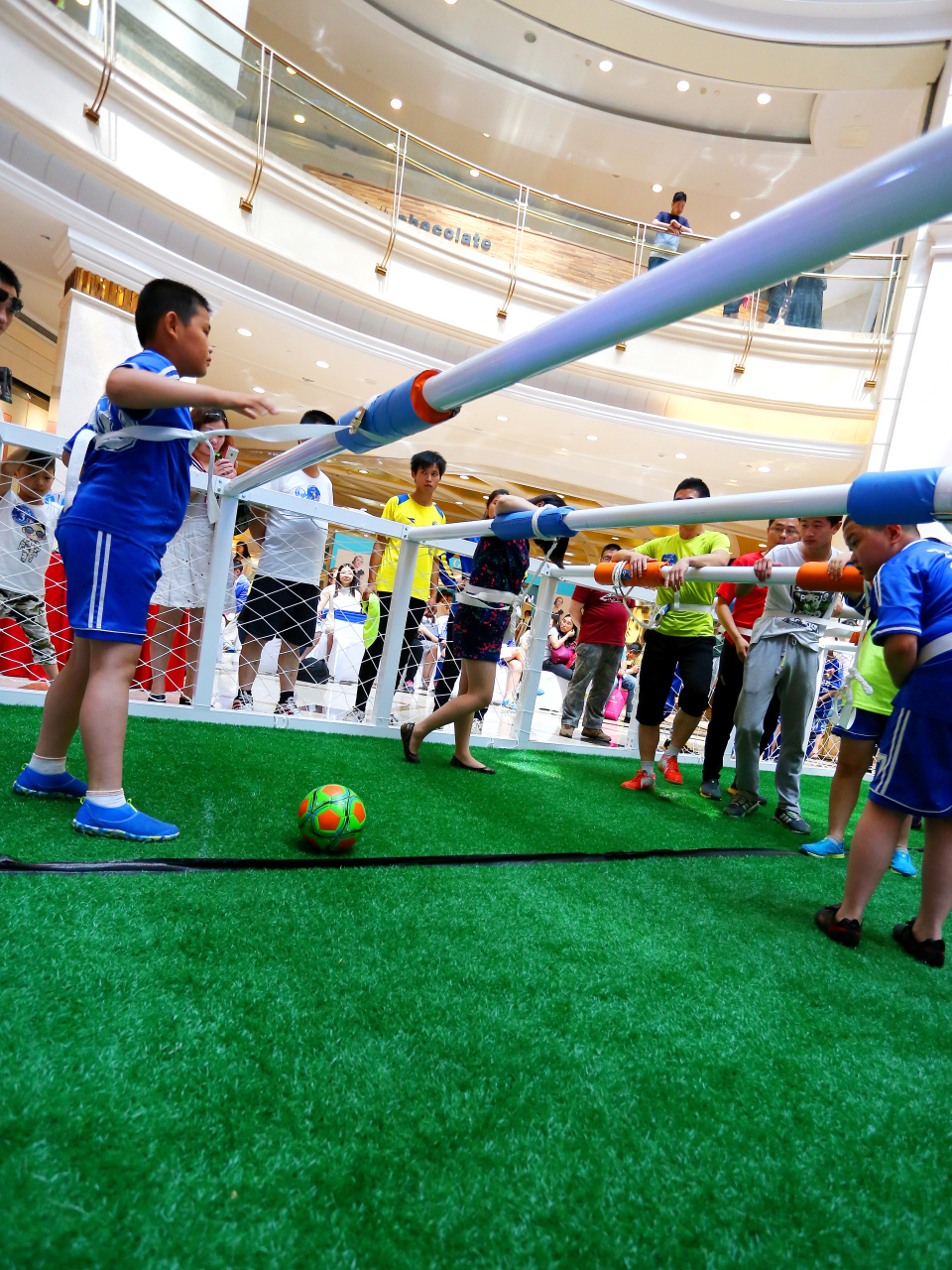 父亲节碰上比赛,父亲节遇上明星足球赛