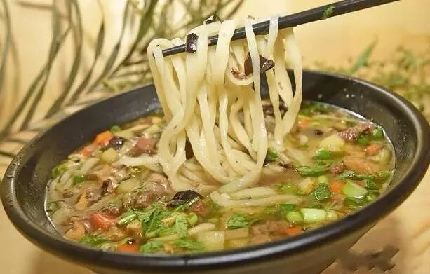 青岛不起眼但好吃的小店,青岛值得去吃的小店合集