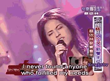 37岁进军街拍军团一点也不晚，因为她是蔡依林