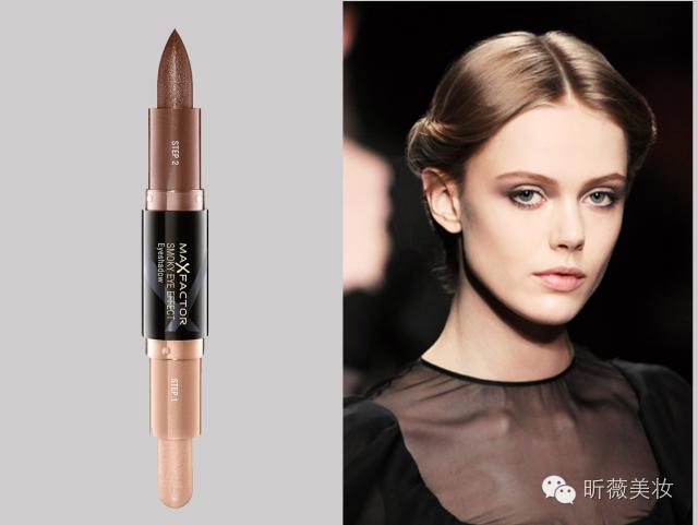 裸色系眼影棒,一盘眼影可以搞定全脸妆容推荐