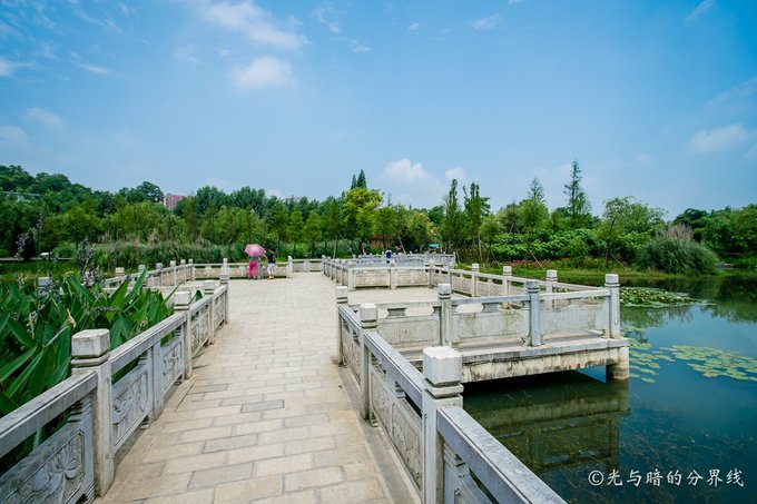 黄果树西江荔波镇远5日游多少钱,贵州小七孔黄果树千户苗寨三日游