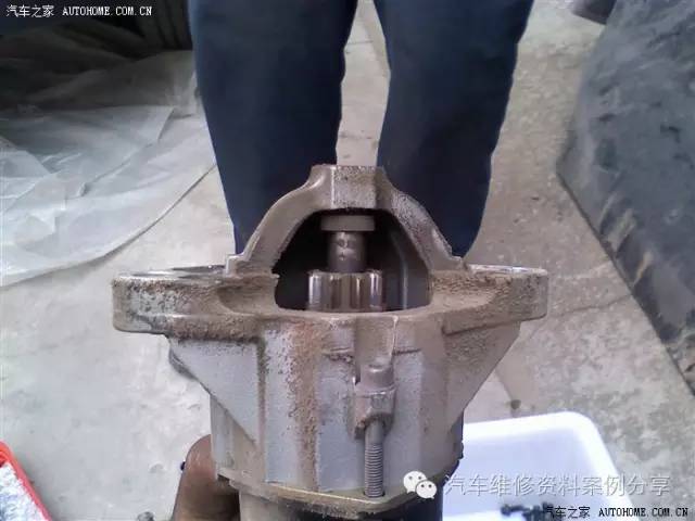 荣威7502.5发动机更换正时皮带视频,不用正时工具怎么对荣威550正时