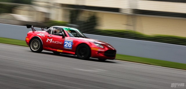 周末别宅啦快来看泛珠赛车节第一天的精彩花絮