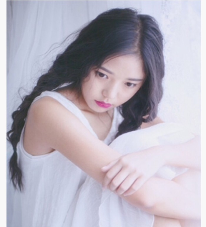 为什么扎双马尾总是很像村姑,扎双马尾肯定是一道靓丽的风景线