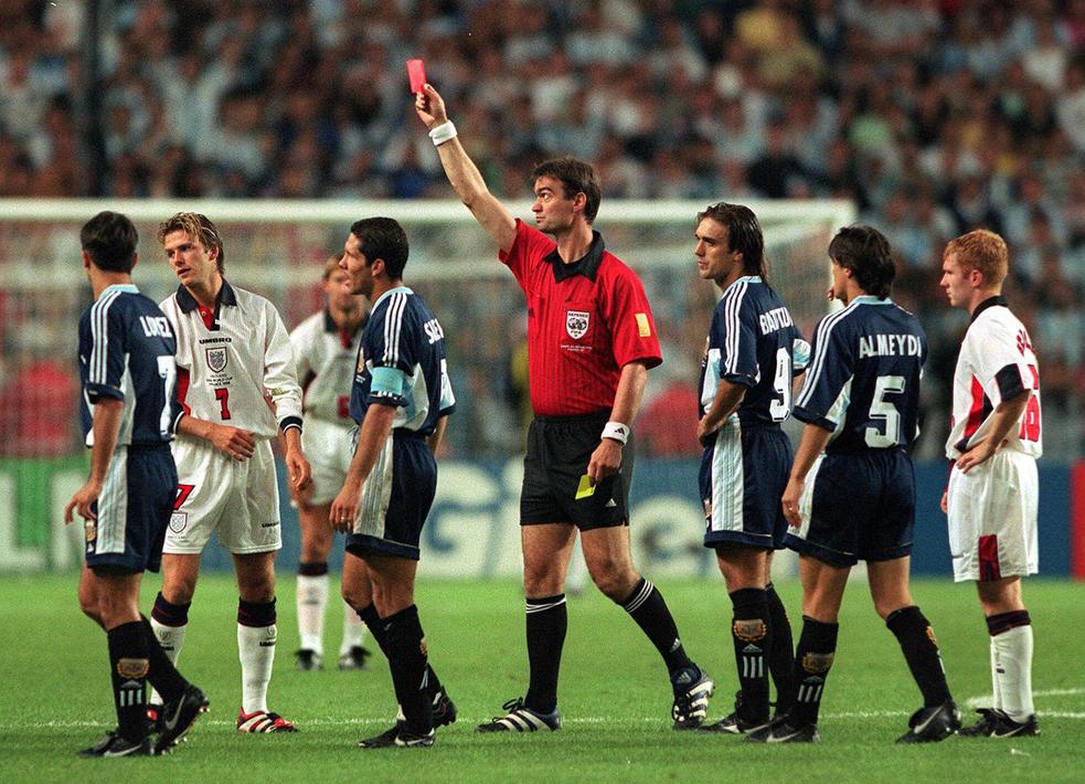 三狮军团英格兰经典比赛,英格兰难逃大赛无冠的宿命