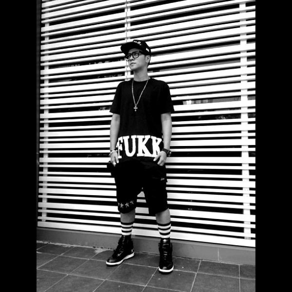 郑恺王嘉尔潮牌,郑凯李现周杰伦