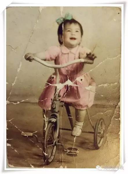 行走两岸看世界,她是来自*疆新**的女主播