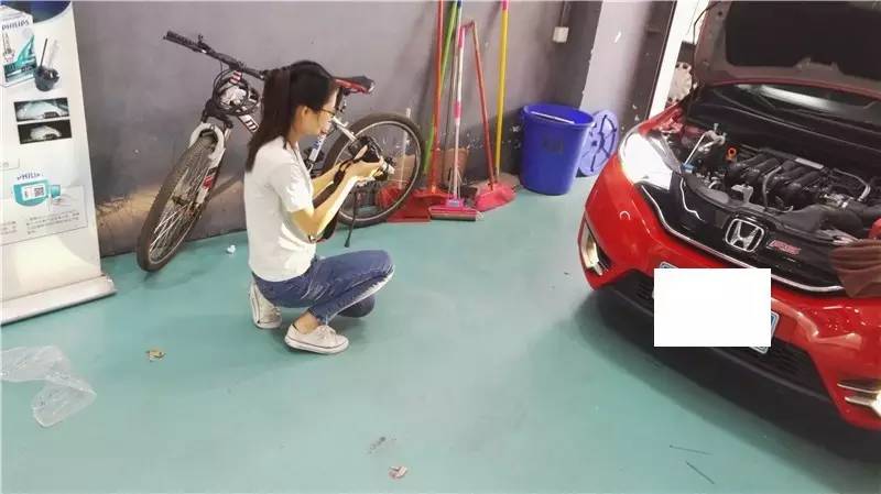 拜访改装店,拜访汽车改装店