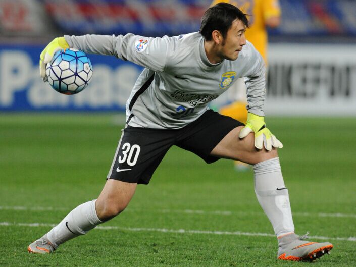 谁是获得世界足球先生最多的人,唯一获得过世界足球先生提名的人