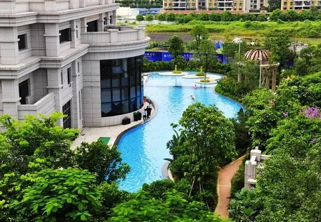 夏天就应该浪起来,夏天就是要浪起来