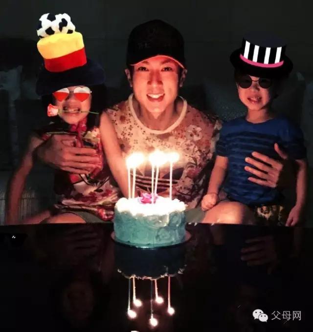 吴尊教育儿子勇敢向女儿学习,吴尊让女儿学中文