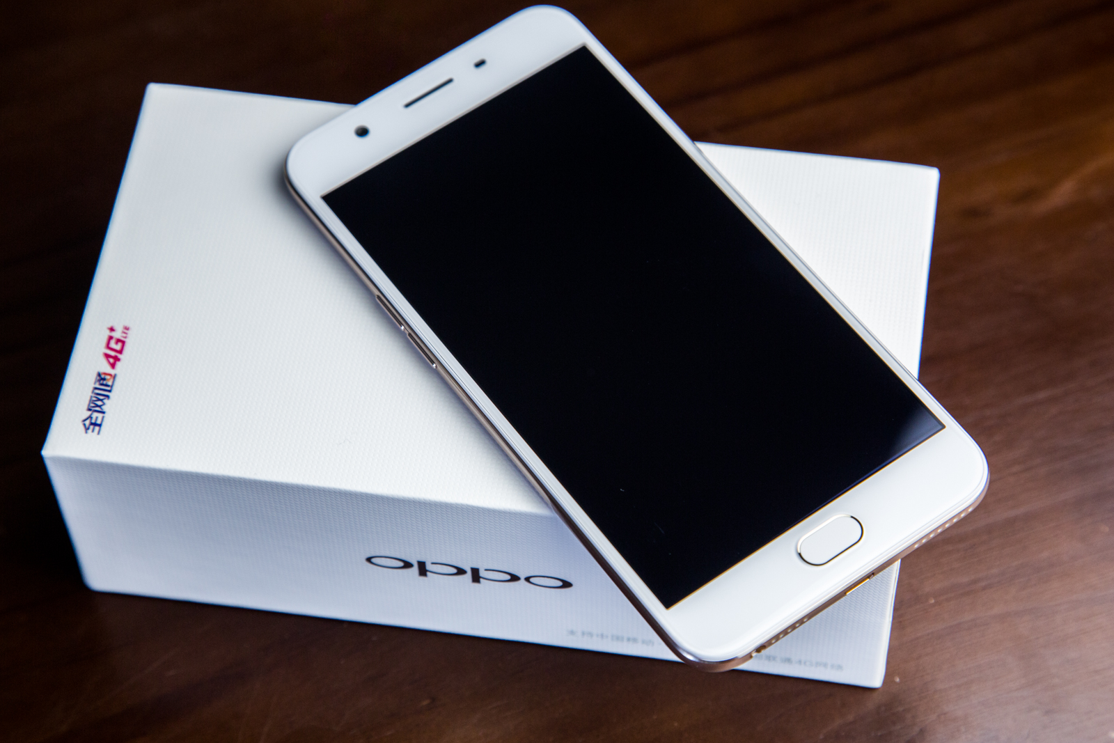 oppoa59有新款吗,美是一种态度素材