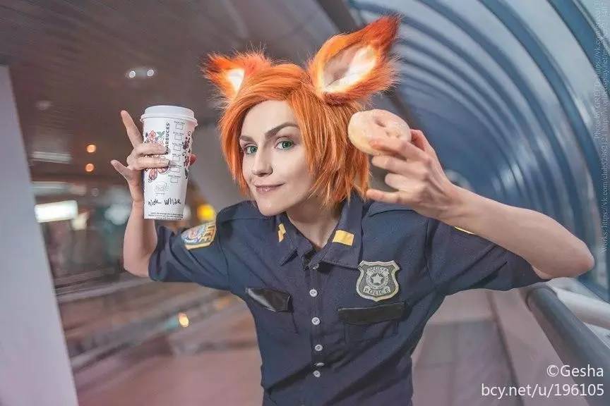 国际友人推荐！种族优势打破次元壁!