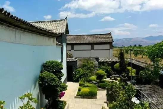 这个歪果仁倾其所有到大理开民宿，竟然成为中国小型度假酒店NO.1