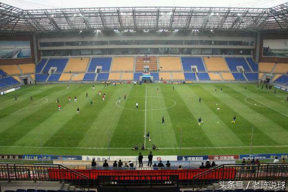 天津两座球场,天津泰达第一座专业足球场