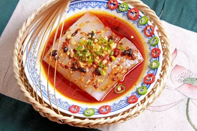 又要火了！这位帅气壮男，在宁波开了一家餐厅！女食客都疯狂了