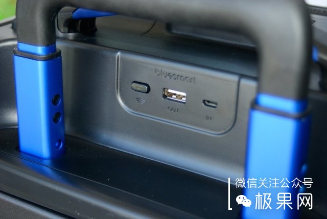 最适合自动行走的旅行箱,自动打开旅行箱