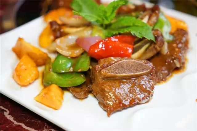 吃个饭感觉去了新加坡,在佛山我只服星州大椰!