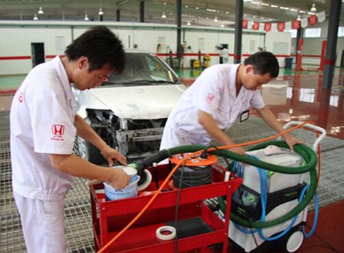 本田气囊故障灯亮气囊电阻过大,修车师傅故障灯