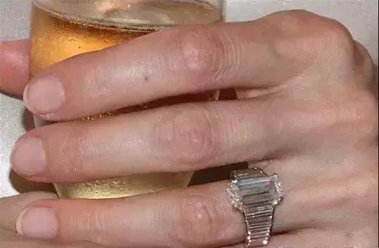 好莱坞众多前任现任鸽子蛋大比拼