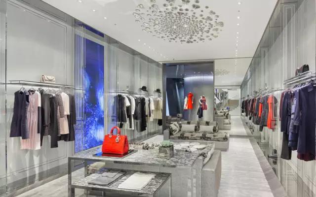 迪奥首尔购物,在首尔