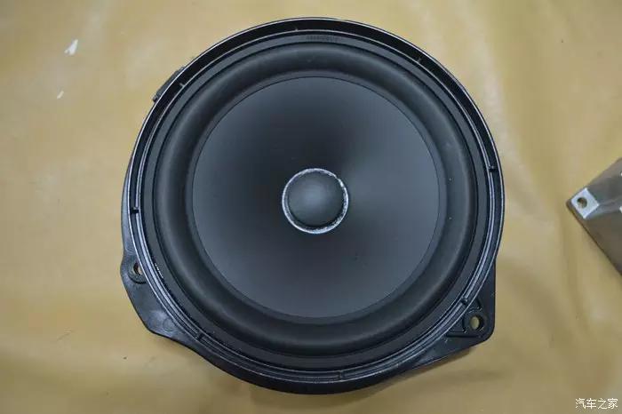 奔驰ML350安装哈曼卡顿音响分享