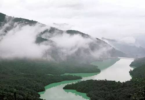 乐活｜美翻了！广州周边竟然藏着10个“桂林山水”