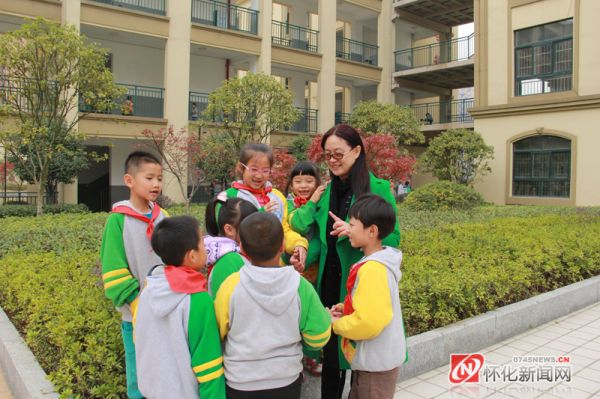 怀化宏宇小学袁彬,怀化宏宇小学校长袁彬