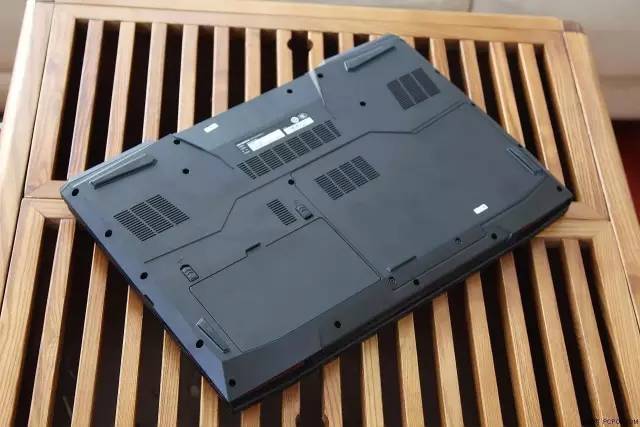 6000-7000性能最好的游戏本,6000以内散热好屏幕好的游戏本