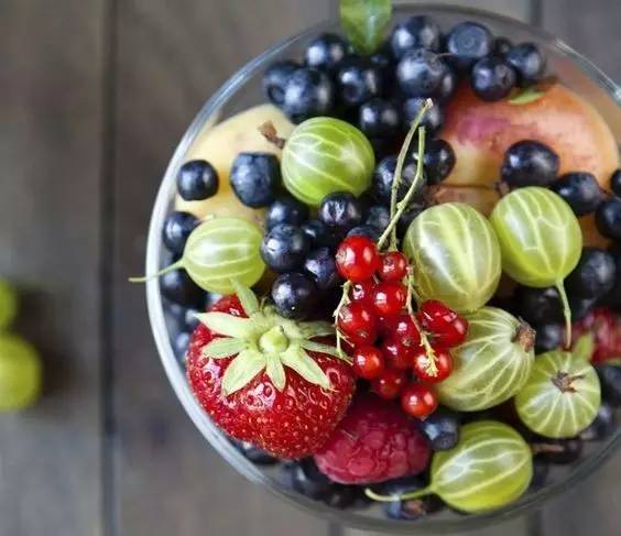 树莓蔓越莓傻傻分不清楚,蔓越莓树莓覆盆子