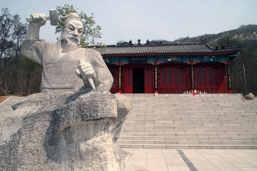 大巧若拙，他让鲁班输得心服口服