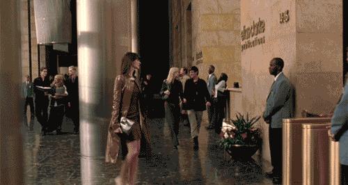 10支职场安全色：不是每家公司都能hold住新人的烈焰红唇