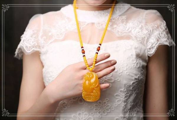 蜜蜡这种东西你真的懂吗,真正的蜜蜡是啥样的