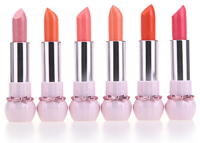 零基础学化妆需要准备哪些东西,零基础学化妆买哪些东西比较实用