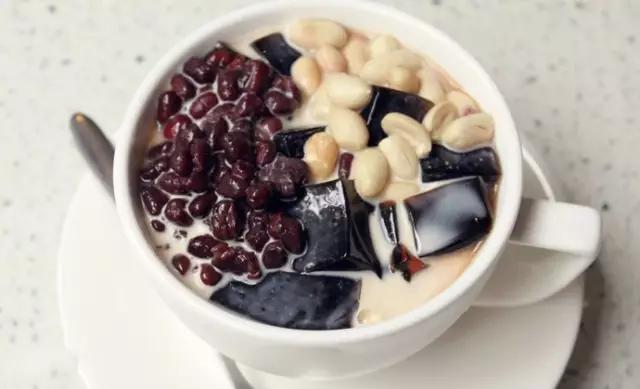 用十年“食光”，去结交一座城