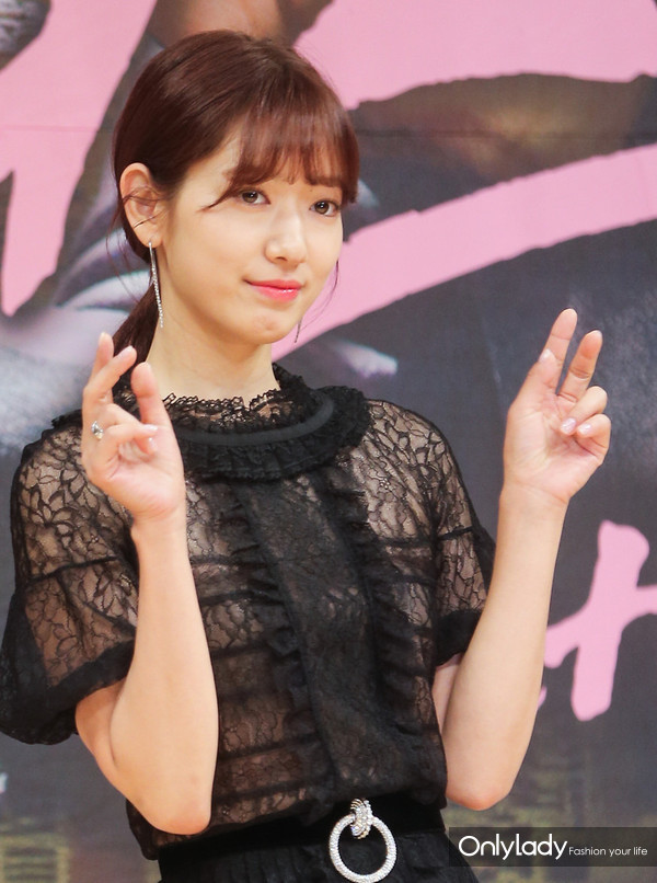 朴信惠在doctors中发型,朴信惠doctors颜值巅峰