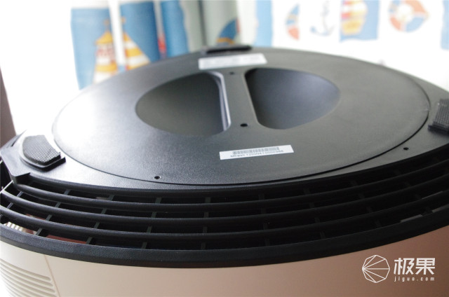 远程操控，省心省力，有了LifeSmart随时掌控室内空气质